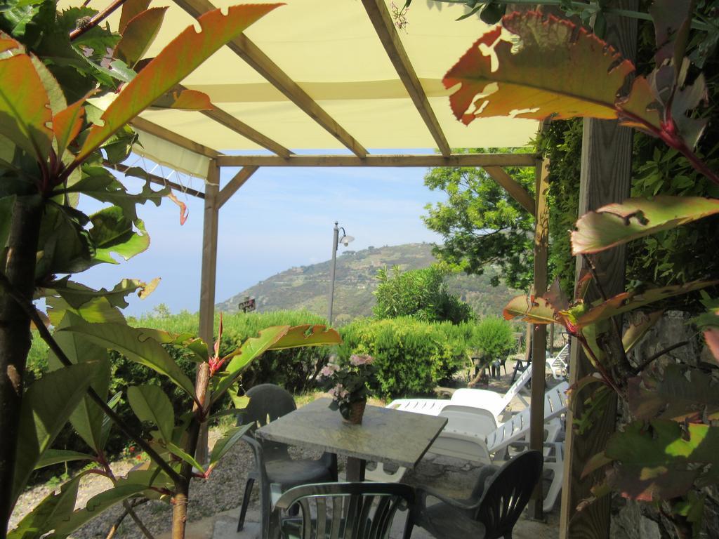 Il Borgo Di Campi Aparthotel Riomaggiore